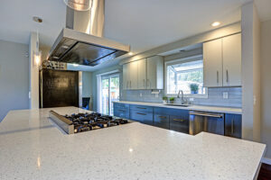 Top Benefits of Installing Quartz Countertops in Your Kitchen